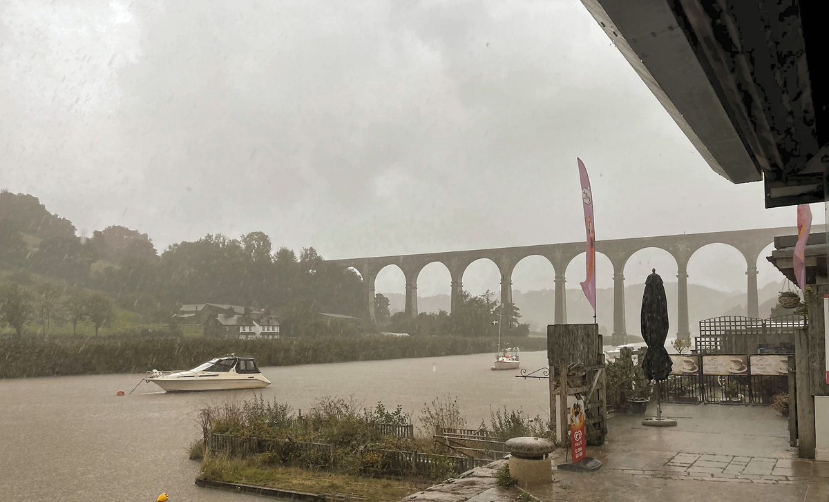 every_station's tweet image. Calstock Viaduct...
Even during torrential rain its pretty darn magnificent!