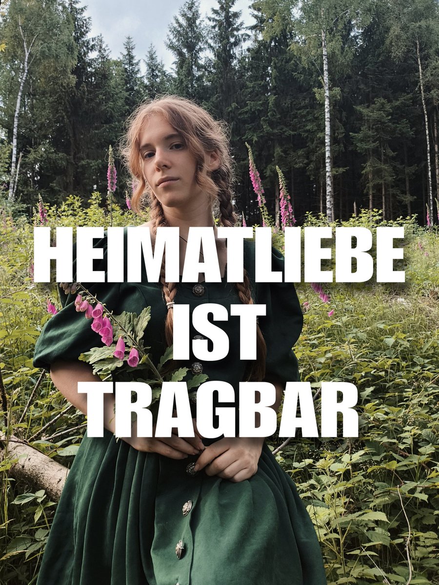 Lukreta_'s tweet image. Heimatliebe ist immernoch tragbar ❤️🤝🏻👗