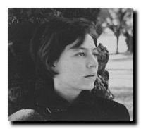 f_lebel's tweet image. Depuis cette rive de nostalgie
tout est ange.
La musique est amie du vent
ami des fleurs
amies de la pluie
amie de la mort.
Alexandra Pizarnik