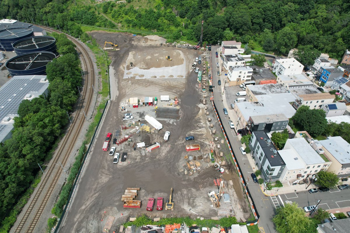 With two projects more than 50% complete, key pieces of the new tunnel are starting to take shape! 

Click the link to see the latest pictures showing our progress on both sides of the Hudson River – and in it! gatewayprogram.org/photo-gallery.…