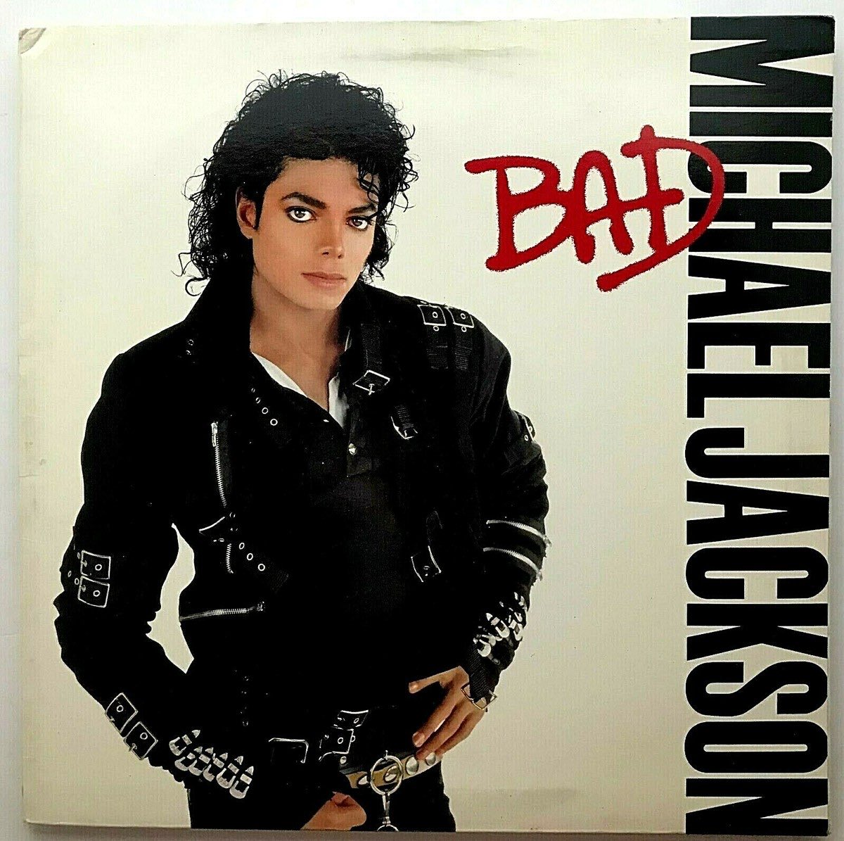 perry_charts's tweet image. Katy Perry is the Artist with the most #1 songs in an album on the Billboard Hot 100, breaking Michael Jackson’s record
• Teenage Dream The Complete Confection: 6
• Bad: 5