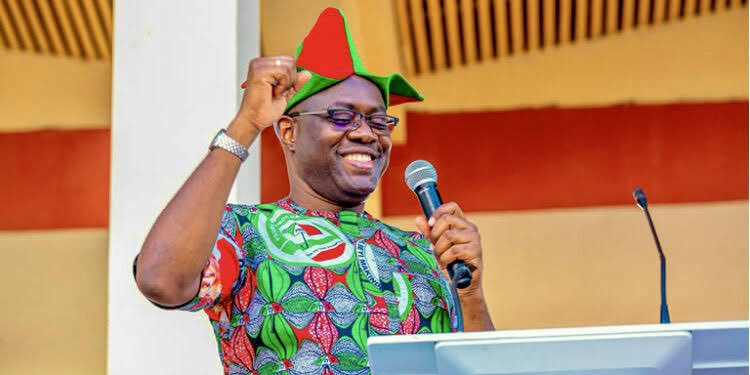 Oyoaffairs's tweet image. Makinde to Host 2025 PDP National Convention in Ibadan | oyoaffairs.net/makinde-to-hos…