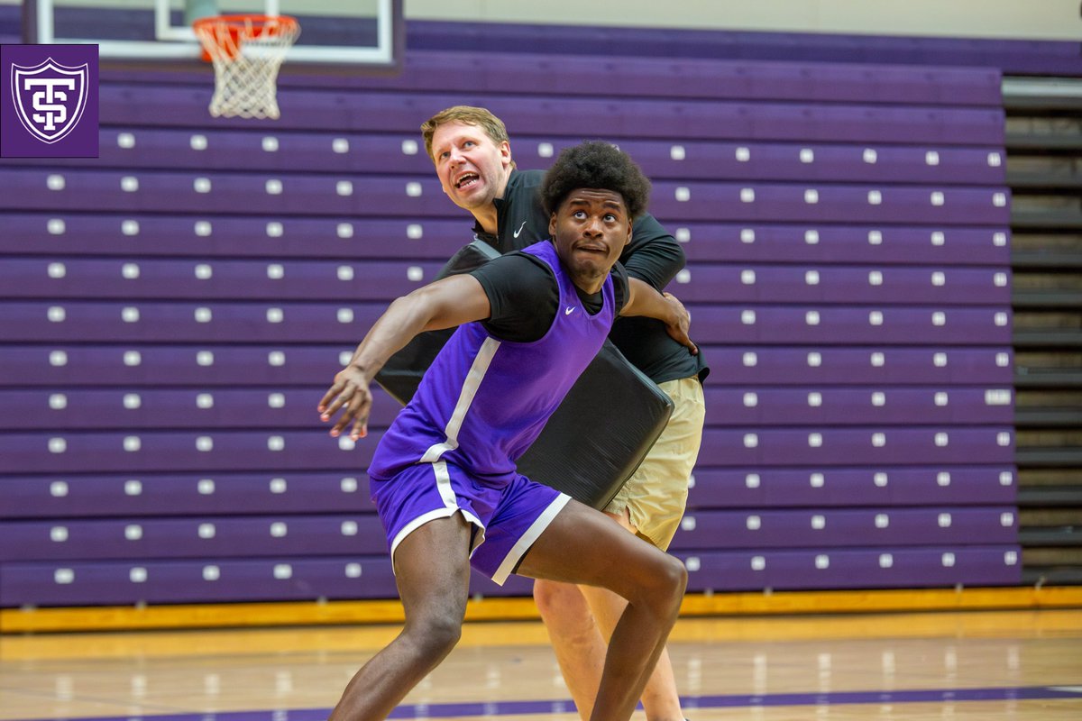 TommieMBBall's tweet image. 🏀 @_JermaineC_2 

#RollToms