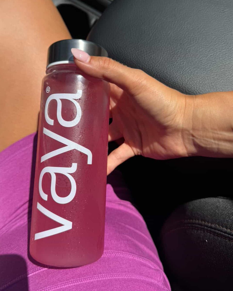 drinkvaya's tweet image. Premium Electrolyte Hydration On The Go! 

Clean, Simple and Made to Move With You. Shop Now at drinkvaya,com

#HydrateSmarter #DrinkVaya #OnTheGo #Hydration #Electrolytes