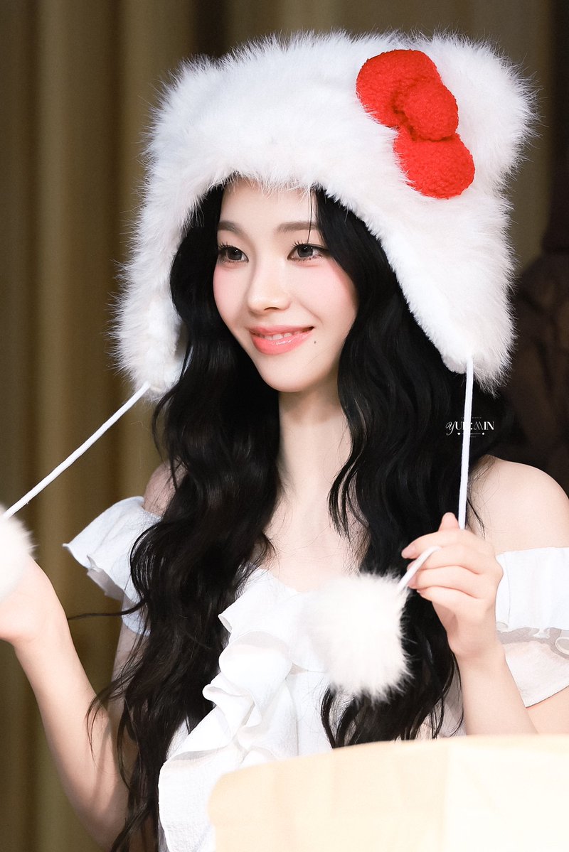 rinaxdiary's tweet image. She’s gorgeous ✨
#카리나 #Karina 
#에스파 #aespa