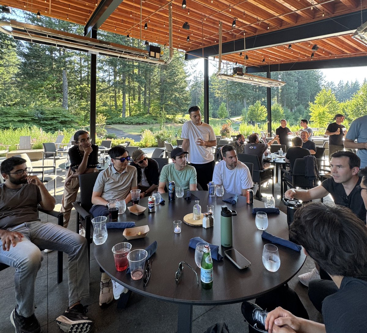 Stammy's tweet image. Wrapping up a fun week with the entire @sesame team in Skamania, WA. Never felt so at home on a team.
Spent a lot of time talking about building great products, learned a lot about what goes into great hardware, shared some of my early designs, and spent a lot of time outdoors.