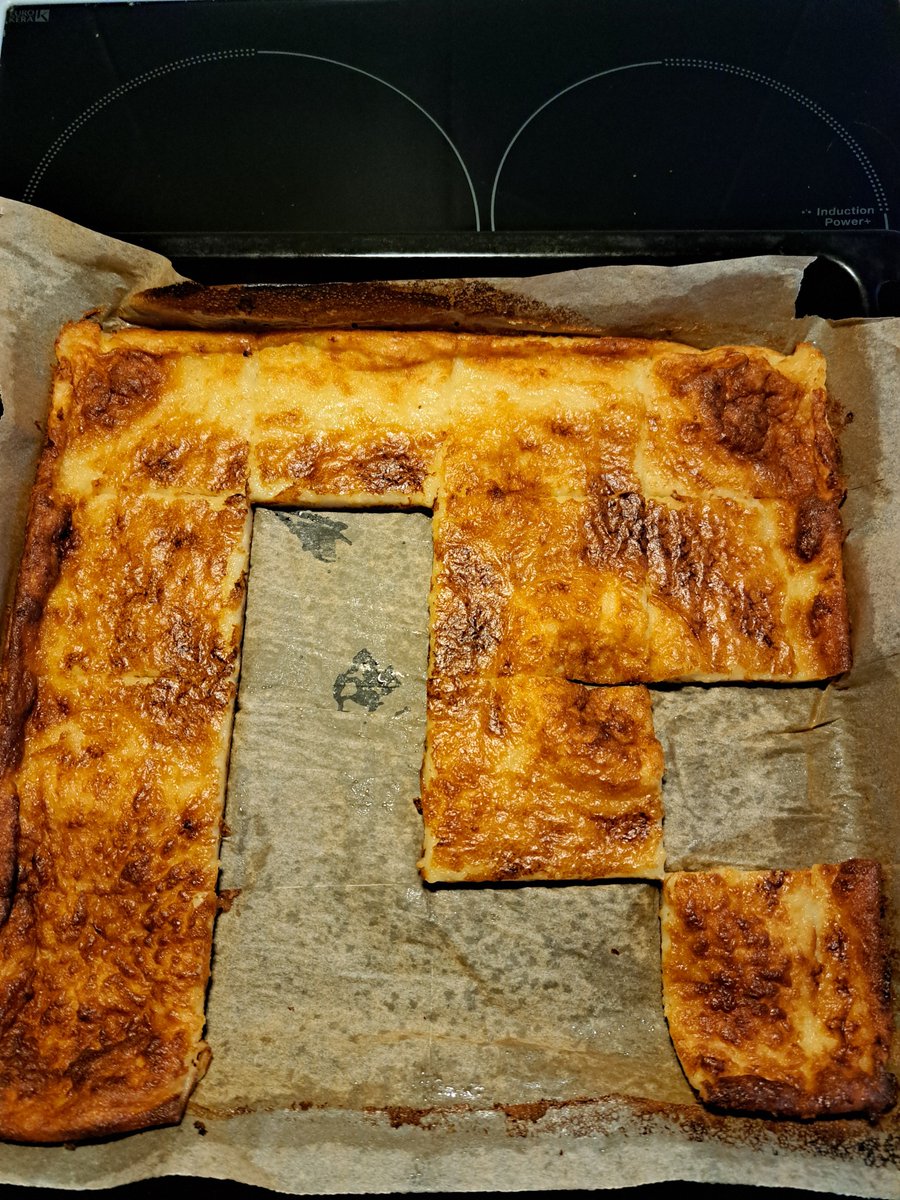 Elämässä preferenssit muuttuvat. Ennen tykkäsin eniten keskipaloista. Nykyään reunapalat ovat parhaita. Ehkä vanhempana sitten kulmapalat.