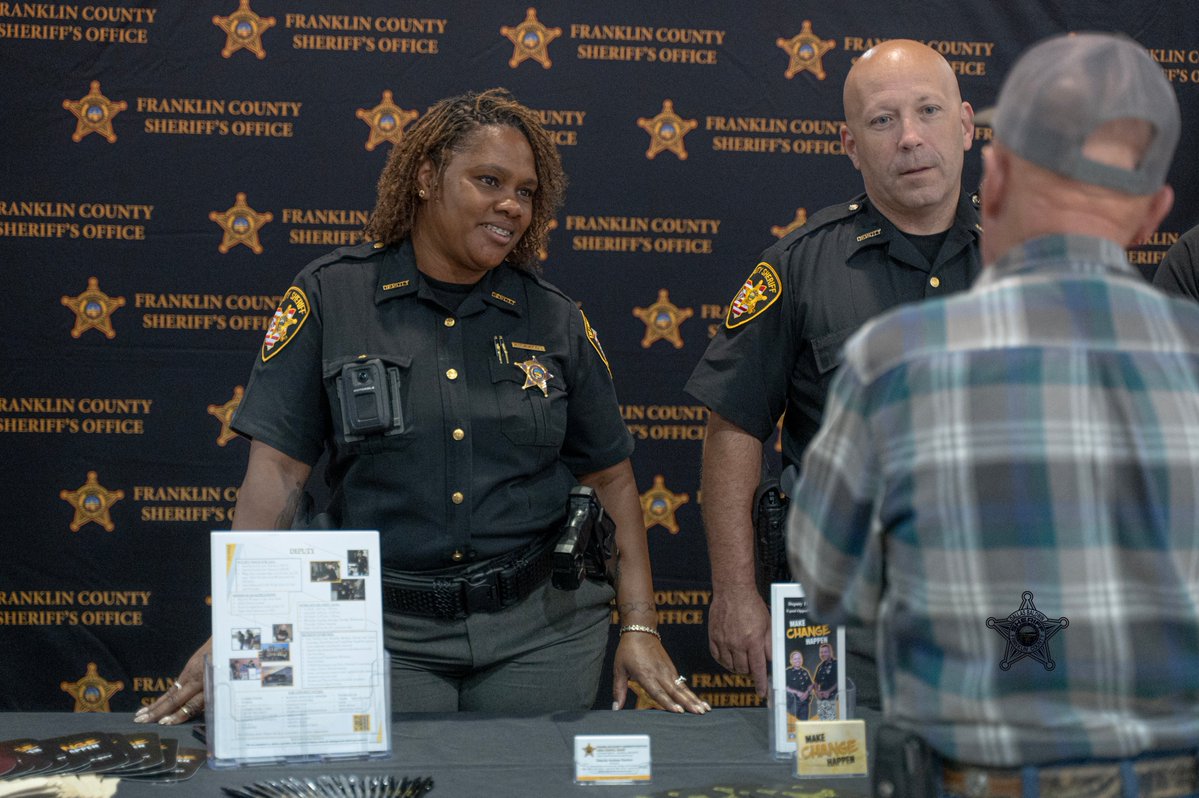 OHFCSO's tweet image. The @OhioStateFair is officially open, and our Recruitment team will be at the Bricker Building every day until it ends on Aug. 3.

Come say hi &amp;amp; learn about the unique opportunities we offer as one of the highest-paying law enforcement agencies in Ohio! sheriff.franklincountyohio.gov/RDEI