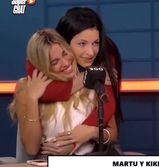 NachoMiVodka's tweet image. El Amor Causas-Power me destruye 😭❤️‍🩹