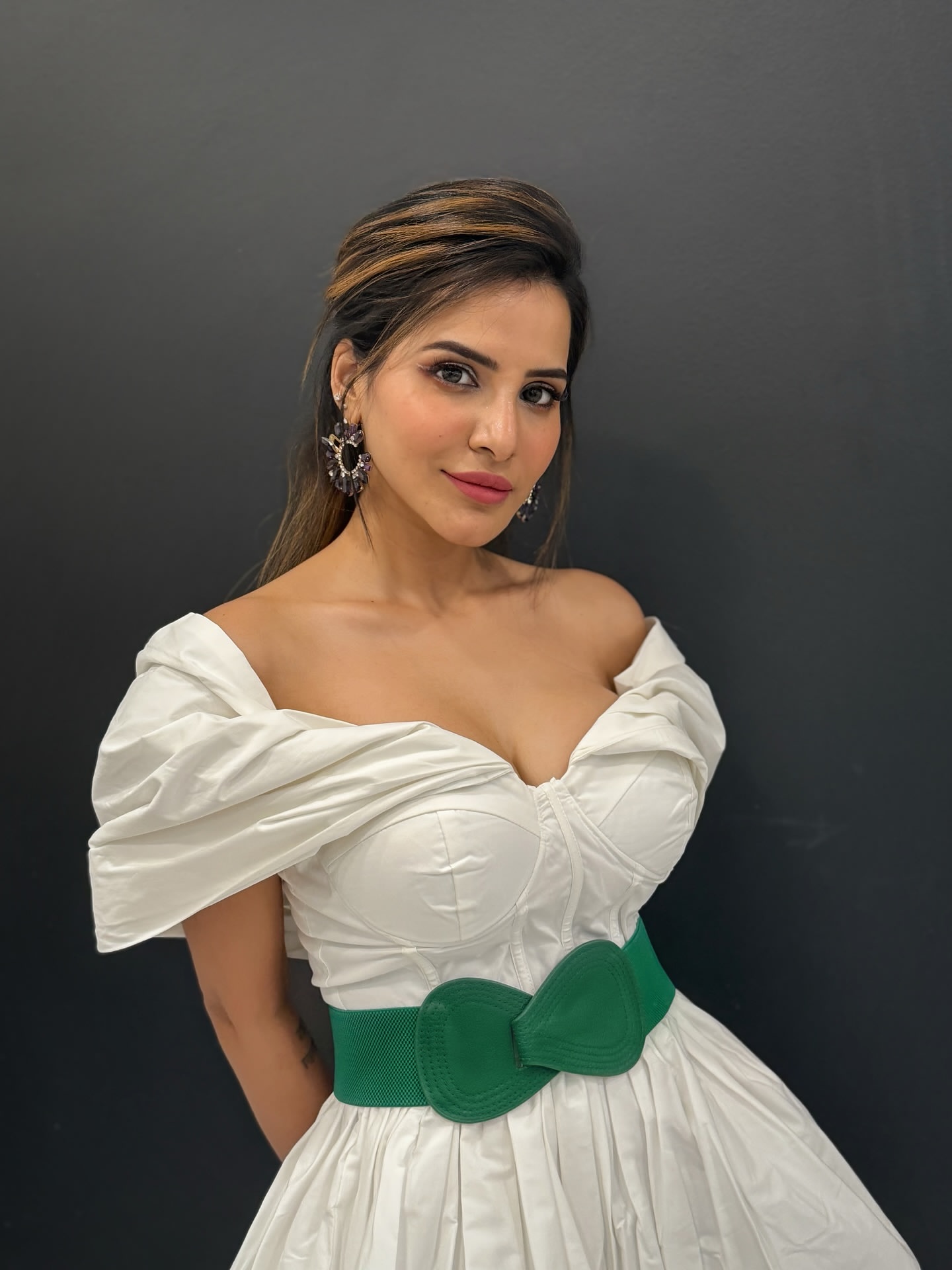 Gwo8WHZbgAAfMIs?format=jpg&name=large