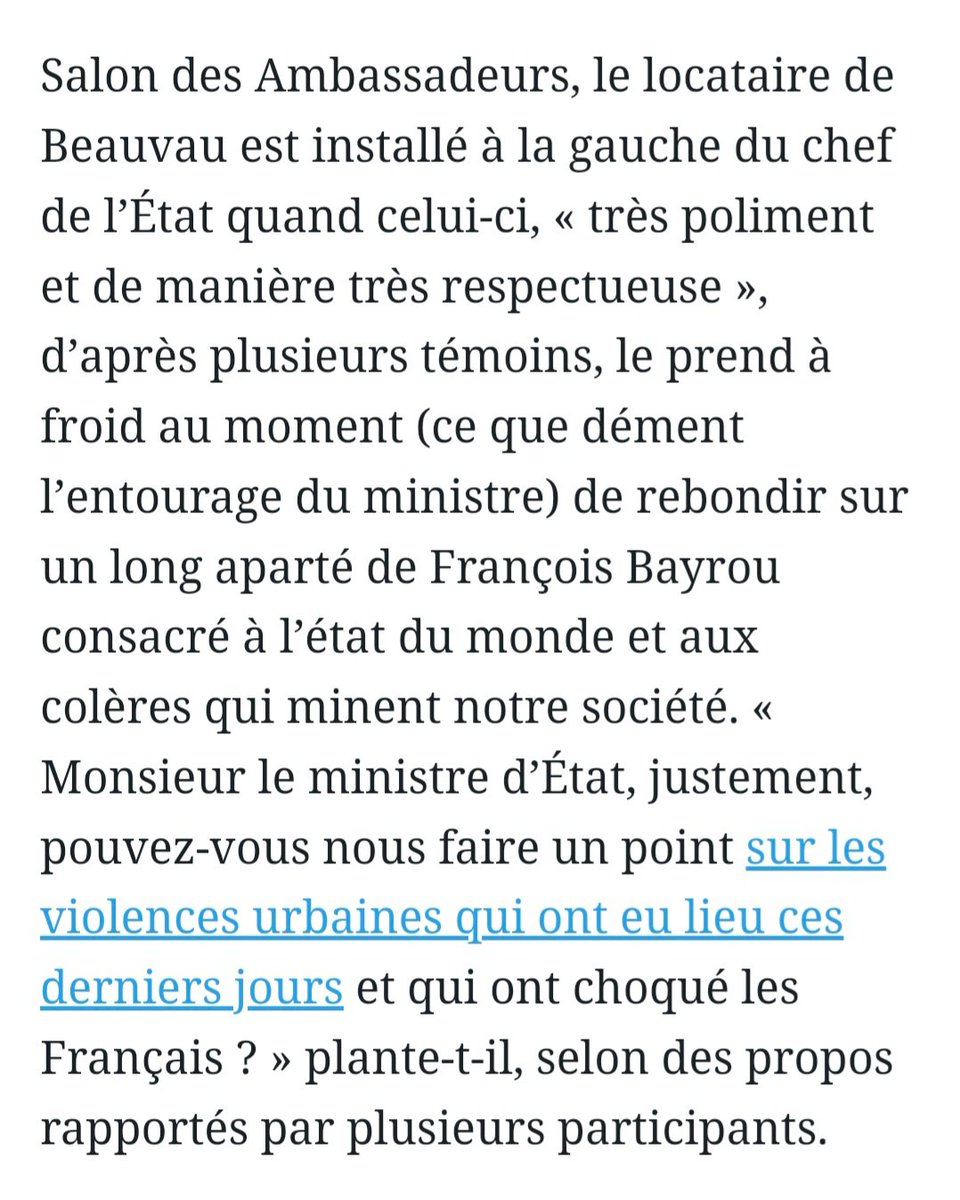 NoesisOff's tweet image. Macron demande à Retailleau en face et devant tous les ministres le bilan des émeutes en lui rappelant que c'est Sarkozy qui a supprimé des effectifs de police
Vous avez raison répond Retailleau tête basse.
La différence entre un chef d'état et un petit politique