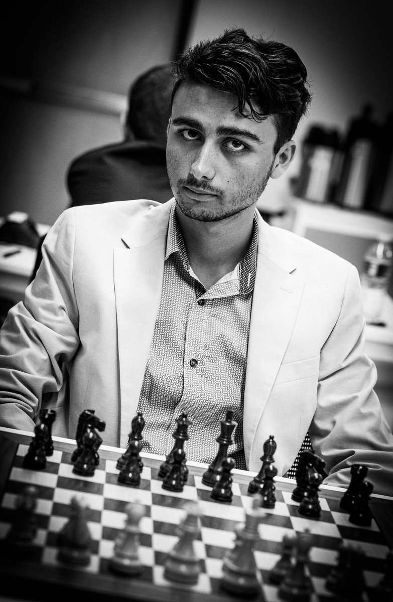 STLChessClub's tweet image. ♟️ Photos from Rounds 7 and 8!! Are YOU watching the final round?? #chess #USJuniorsChess #USSeniorsChess 📸 @lennartootes