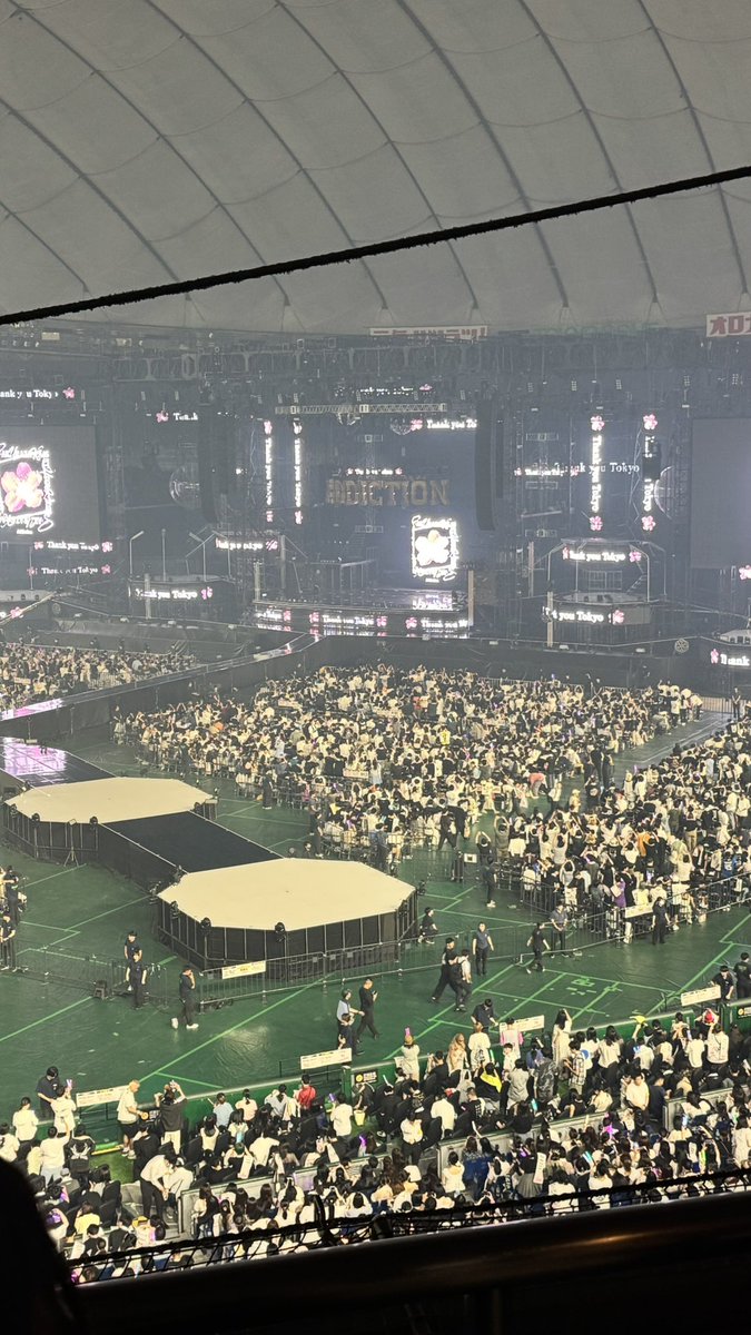 内村さん、あさこさん、川島さん
#櫻坂46_5thTOUR東京ドーム