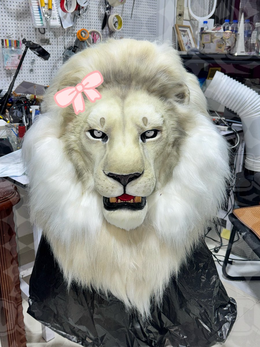 Still mending hair, but! I have already colored it twice, I am so desperate!
 #fursuit #fursuitforsale#fursuitmaker#fursuithead
#fursuitcommissions#fursuitcommissior#fursuits
#fursuiter #fursuiting #furry #furryfriends#furryfandom#furryartwork #furryart
#cutefursuit#cutefurry