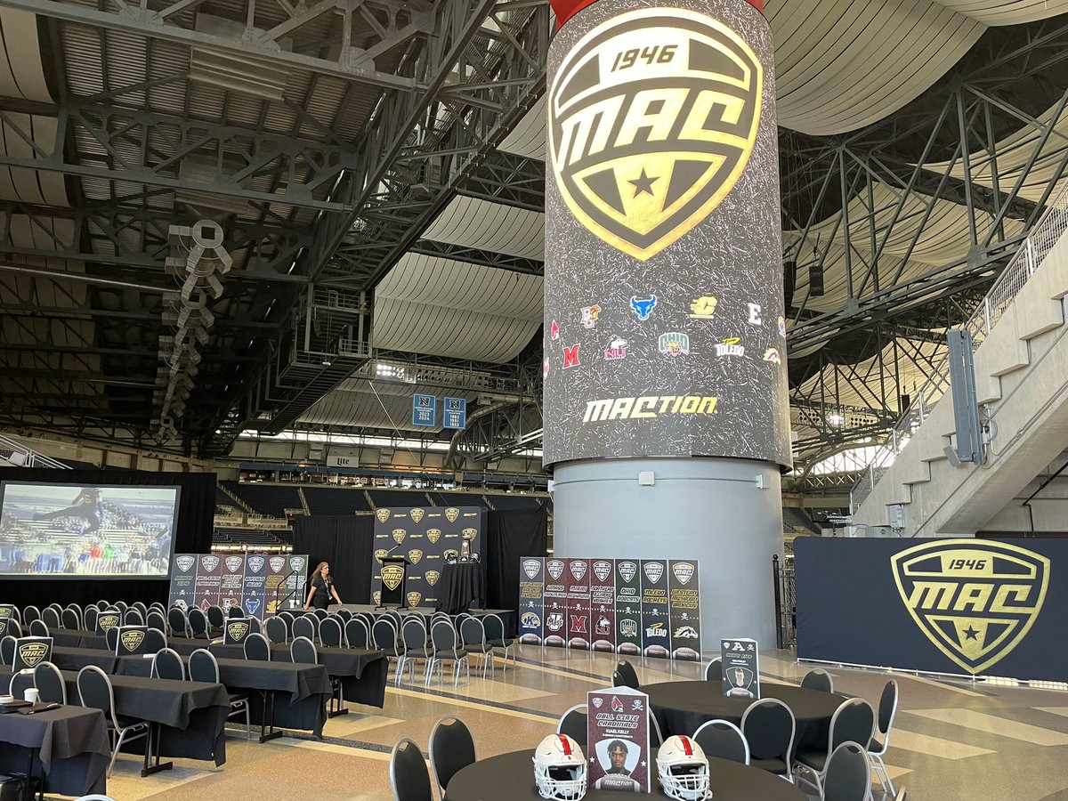 UBJonFuller's tweet image. MAC Media Day in Detroit. Football season is right around the corner!