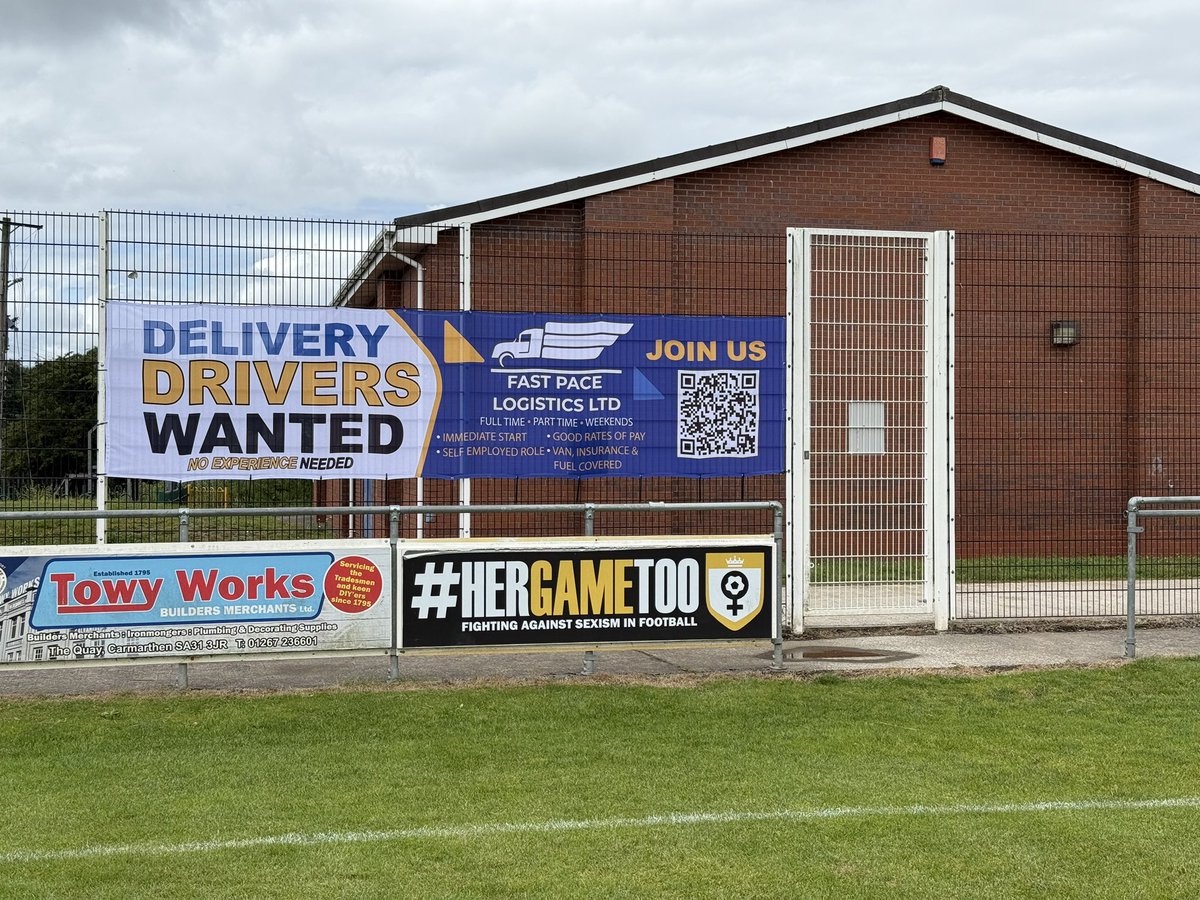 FastPaceLog's tweet image. We are really please to be supporting @AmmanfordAFC, it’s great to see how sponsorship being used to improve the clubs profile. Look out for the media changes ahead during this season 🥳

Our banner is able to be scanned at the ground to apply for jobs with us. 

#prime #lastmile