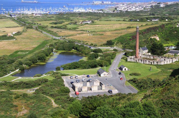 Temporary Closure Notice – Breakwater Country Park 

Please note that vehicle access to Breakwater Country Park, Holyhead will be closed on Monday and Tuesday the 28th &amp; 29th of July while surfacing works take place on the new car park extension.

Pedestrian access remains open.