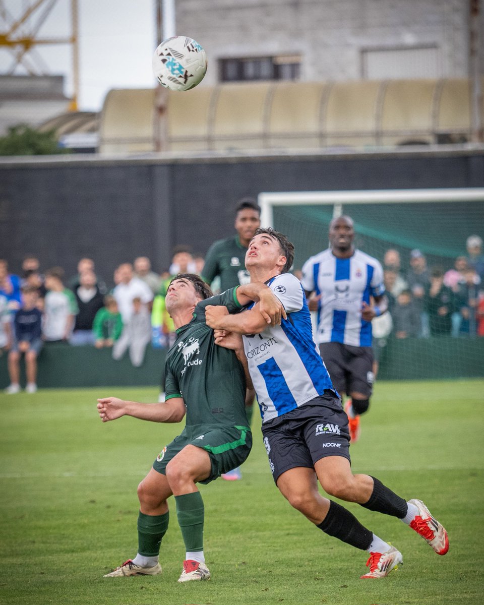 RealAvilesInd's tweet image. 📸 ⚽

#RealAvilésIndustrial 🔵⚪🔴