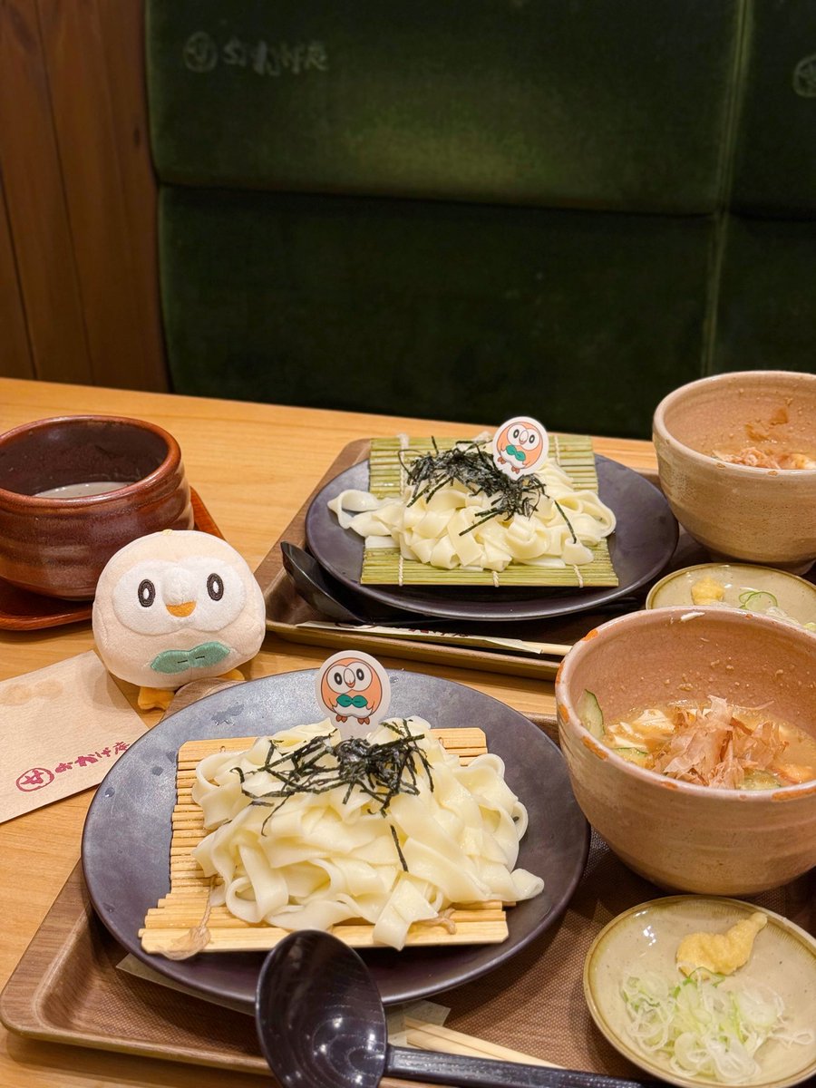 aghq7's tweet image. ポケモン×おかげ庵
モクローの胡麻だれきしめんさっぱりしてて夏バテ気味な体にぴったりなお味だったよ美味しかった〜〜!!
#ポケモンとたっぷりくつろご
