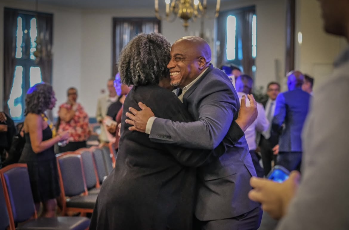 CCA_NY's tweet image. CCA Youth Services Leadership Fellow Patrick Stephens joined an important conversation on prison education in New York State, hosted by Assemblymember Tapia and led by the Bard Prison Initiative.
He shared, “I don’t think there should be a different standard for what you see…