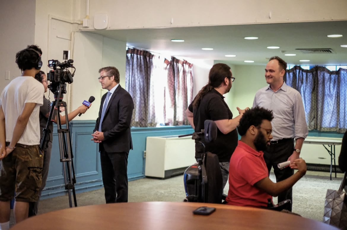 CCA_NY's tweet image. CCA Youth Services Leadership Fellow Patrick Stephens joined an important conversation on prison education in New York State, hosted by Assemblymember Tapia and led by the Bard Prison Initiative.
He shared, “I don’t think there should be a different standard for what you see…