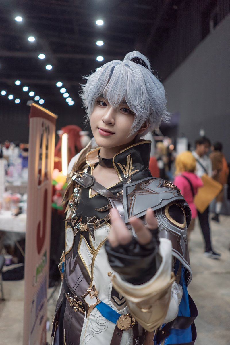 CosplaysNaT's tweet image. Honkai: Star Rail: Phainon
Cosplayer: Nana ニャー
Filmed at Kokoro 07
Full Video that I took at the event: youtu.be/nNtU-KgCyWs
#cosplay #cosplaygirl #kokoro #honkaistarrail #starrail #phainon #hoyoverse