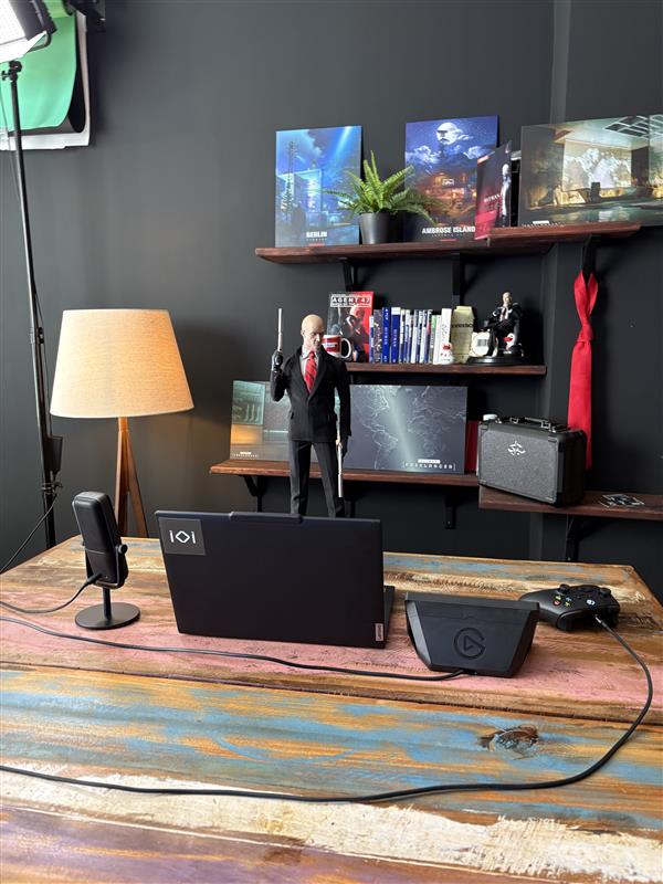 We are live.

Join us to chat about the Season of the High-Stakes roadmap updates, upcoming Elusive targets, and trying out hands at The Splitter.

twitch.tv/hitman

#Agent47 #HITMAN