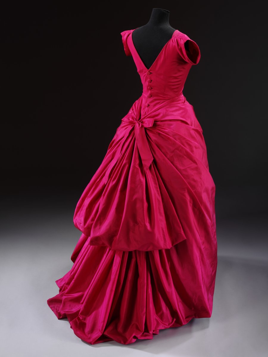 V_and_A's tweet image. The most ordered object at V&A East Storehouse: an X-ray of Balenciaga’s 1954 balloon-hem dress. Though known for avoiding corsetry, the image reveals hidden boning and hooping, showing his innovative approach to structure and silhouette. Beauty meets science.