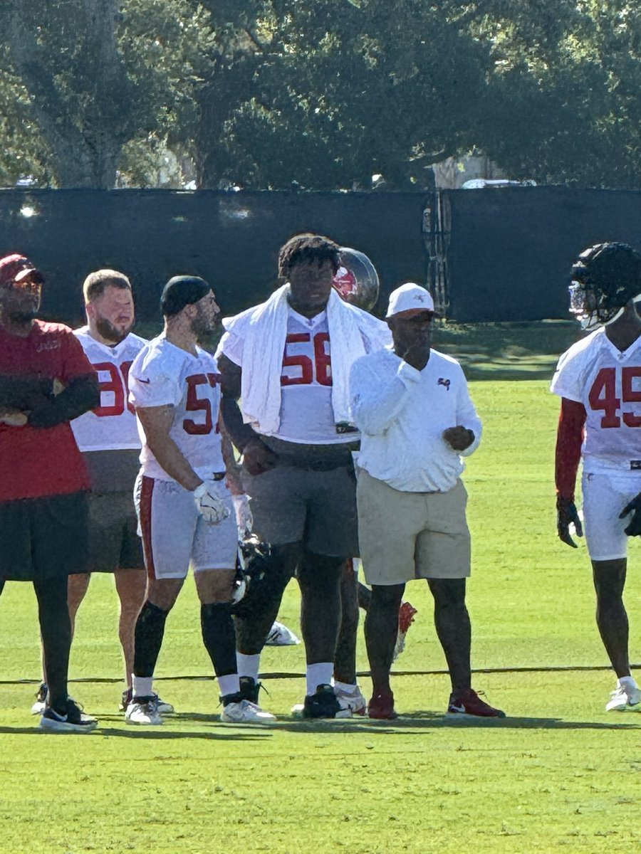 MrBucsNation's tweet image. Also my guy Desmond Watson still isn’t practicing…. Dude is MASSIVE in person! #bucs #gobucs #buccaneers