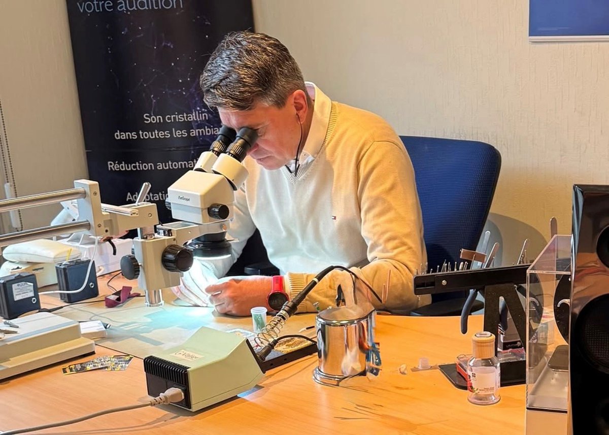 Valier (@valier_be) on Twitter photo ✅ Remplacement de l’écouteur pour ce CIC R Signature 24 de <a href="/StarkeyFrance/">Starkey France</a> en 10 minutes par notre service technique interne Valier.
<a href="/starkeyhearing/">Starkey Hearing</a>
✅ Le patient repartait avec son appareil.
#appareilauditif #valier #starkey ✅ Remplacement de l’écouteur pour ce CIC R Signature 24 de <a href="/StarkeyFrance/">Starkey France</a> en 10 minutes par notre service technique interne Valier.
<a href="/starkeyhearing/">Starkey Hearing</a>
✅ Le patient repartait avec son appareil.
#appareilauditif #valier #starkey