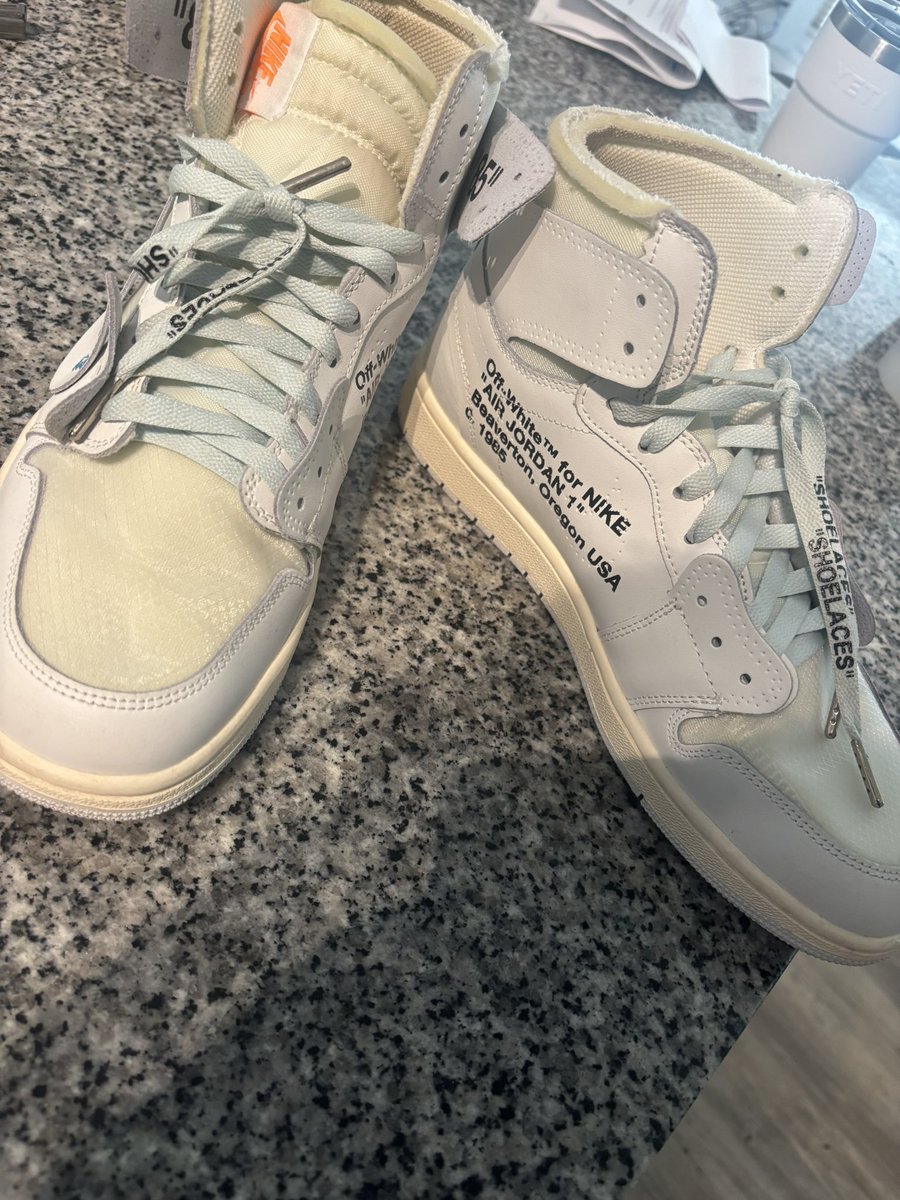 PullEmSports's tweet image. Not a sports card but 🔥 for sale!!

Size 10! Very lightly used (work 3x max)