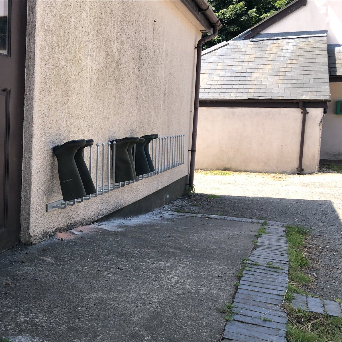 ExmoorNP's tweet image. We are delighted with our new Welly racks at our Pinkery Centre for Outdoor Learning
These were created thanks to kind donations to Exmoor National Park in memory of Bet Wilde.
We look forward to the children getting the wellies muddy soon in more fantastic adventures!