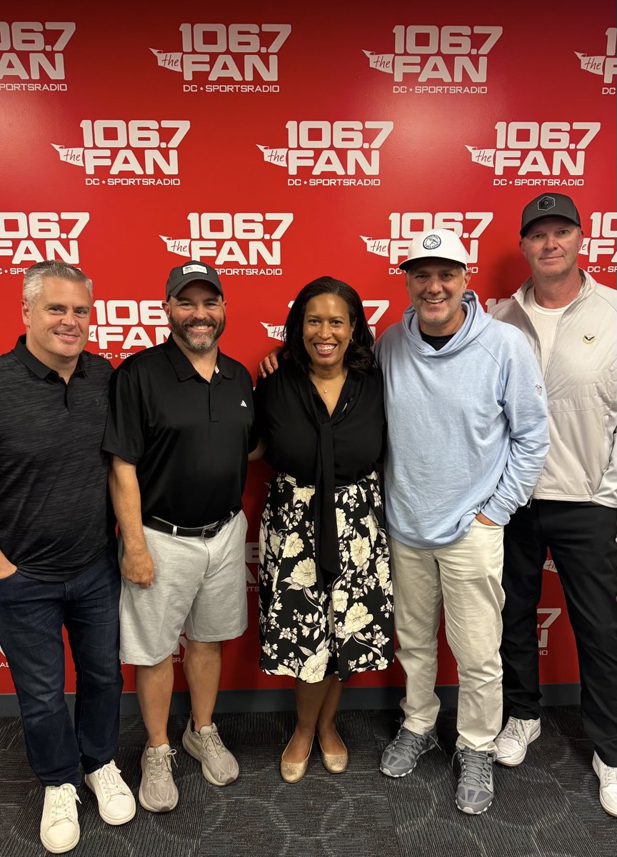 JunksRadio's tweet image. Hanging with @MayorBowser. Sounds like this RFK deal should be happening..