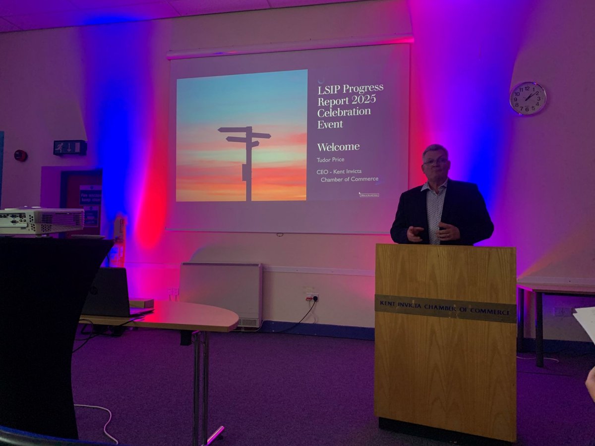 KcfgGroup's tweet image. Last Friday, we welcomed partners from across Kent & Medway to the Kent Invicta Chamber to celebrate the launch of the Kent & Medway LSIP Progress Report 2025.
This event celebrated a collaboration across business, education, and local leadership: hubs.ly/Q03yr9d20