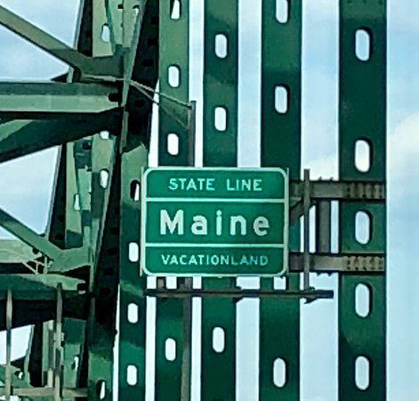 If you find Maine's vacation home statistics scandalous, you're gonna lose your mind when you find out what they put on their license plates &amp; welcome signs