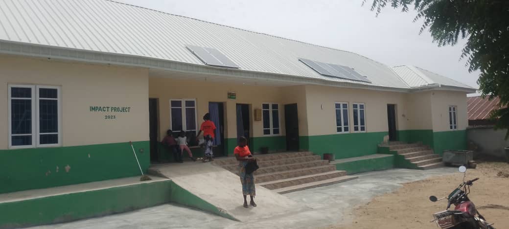 TrackaNG's tweet image. N70m was allocated to the Provision of Solar Electric Power to 5 PHC Centres of Amper, Gurgur Shiwer, Somji and Bolkon in Kanke KGA, Plateau state in the 2024 FG Budget.
We tracked and report that this project is ongoing. At Somji and Amper PHC, solar electric power has been…