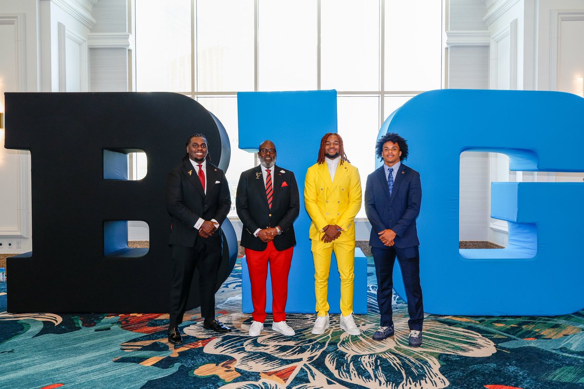 President_Pines's tweet image. Great to see @CoachLocks and our student-athletes representing the Terps at this year’s Big Ten Media Days #GoTerps
