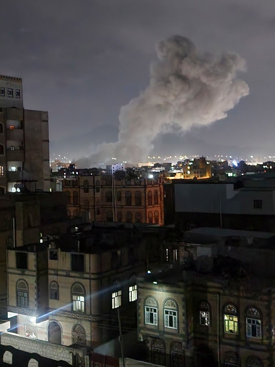 issawiESQ's tweet image. 🚨According to numbers from the Armed Conflict Location and Event Data (ACLED), Trump has launched 529 airstrikes in five months while Biden launched 555 in four years.
The majority of Trump’s airstrikes — 470 — have been launched in Yemen.
At least 51 airstrikes in Somalia so…