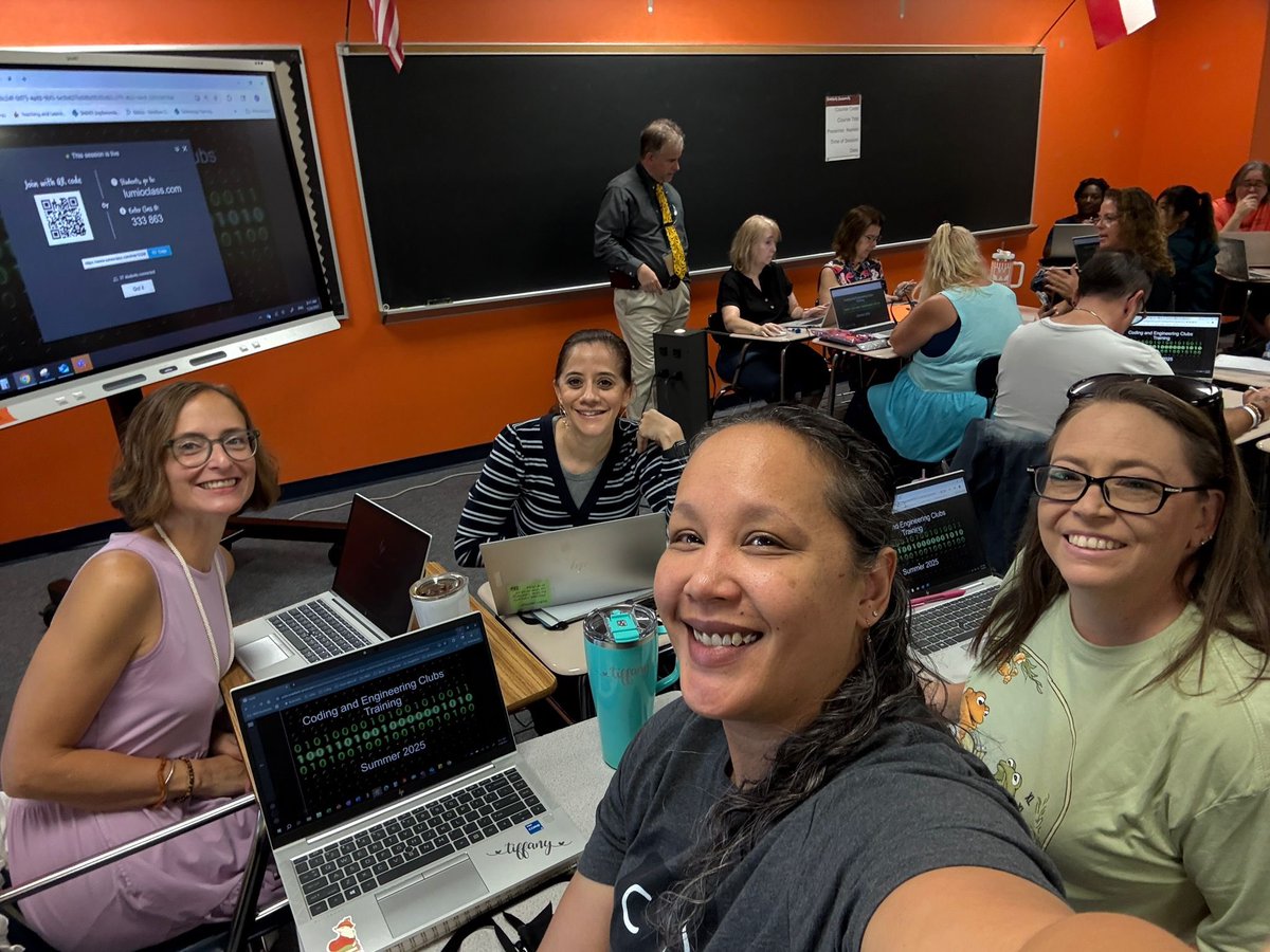 FBISD librarians are Leveling Up their coding and robotics skills for the upcoming school year #FBISDLevelUp