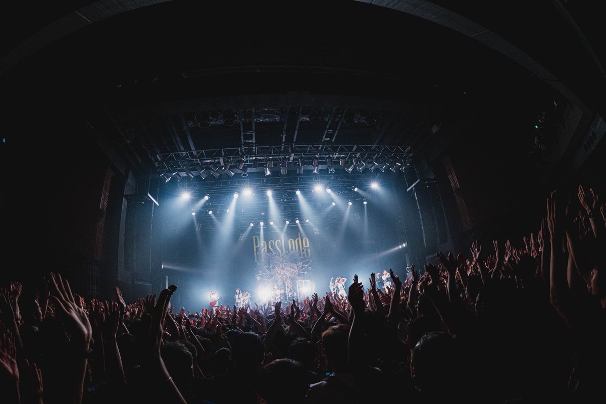 FINAL ありがとうございました❤️‍🔥
あっという間にツアー終わってしまった
楽しかったぁああ！

#PassCode

📸<a href="/yoshimoriyuna/">ヨシモリユウナ</a>