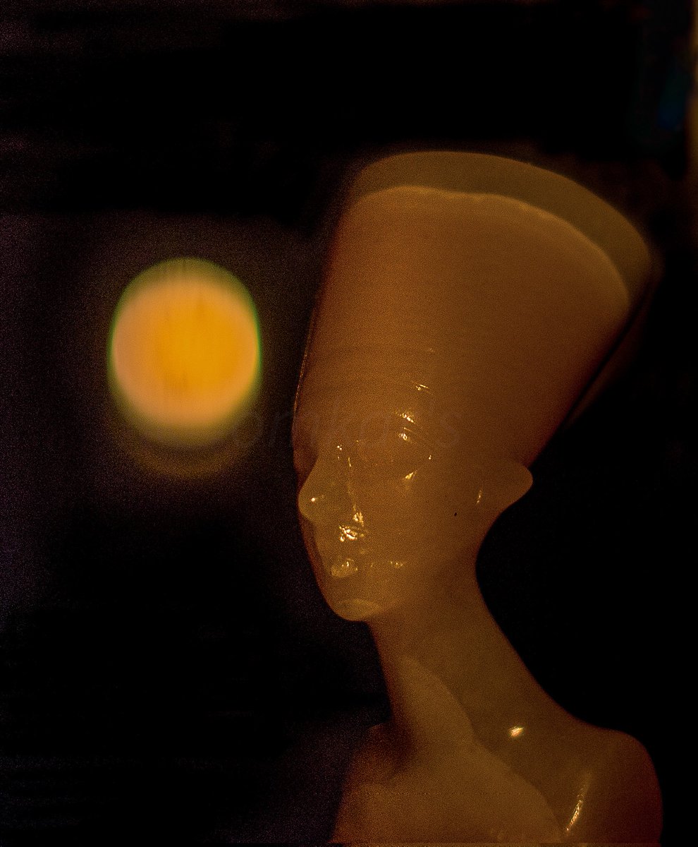 OmkarsClicks's tweet photo. The famous bust of Queen Nefertiti...
#FamilyCollection
#TimelessThursday
#theme_pic_world_heritage
#theme_pic_world_Bokeh https://t.co/DAl4voWmD0