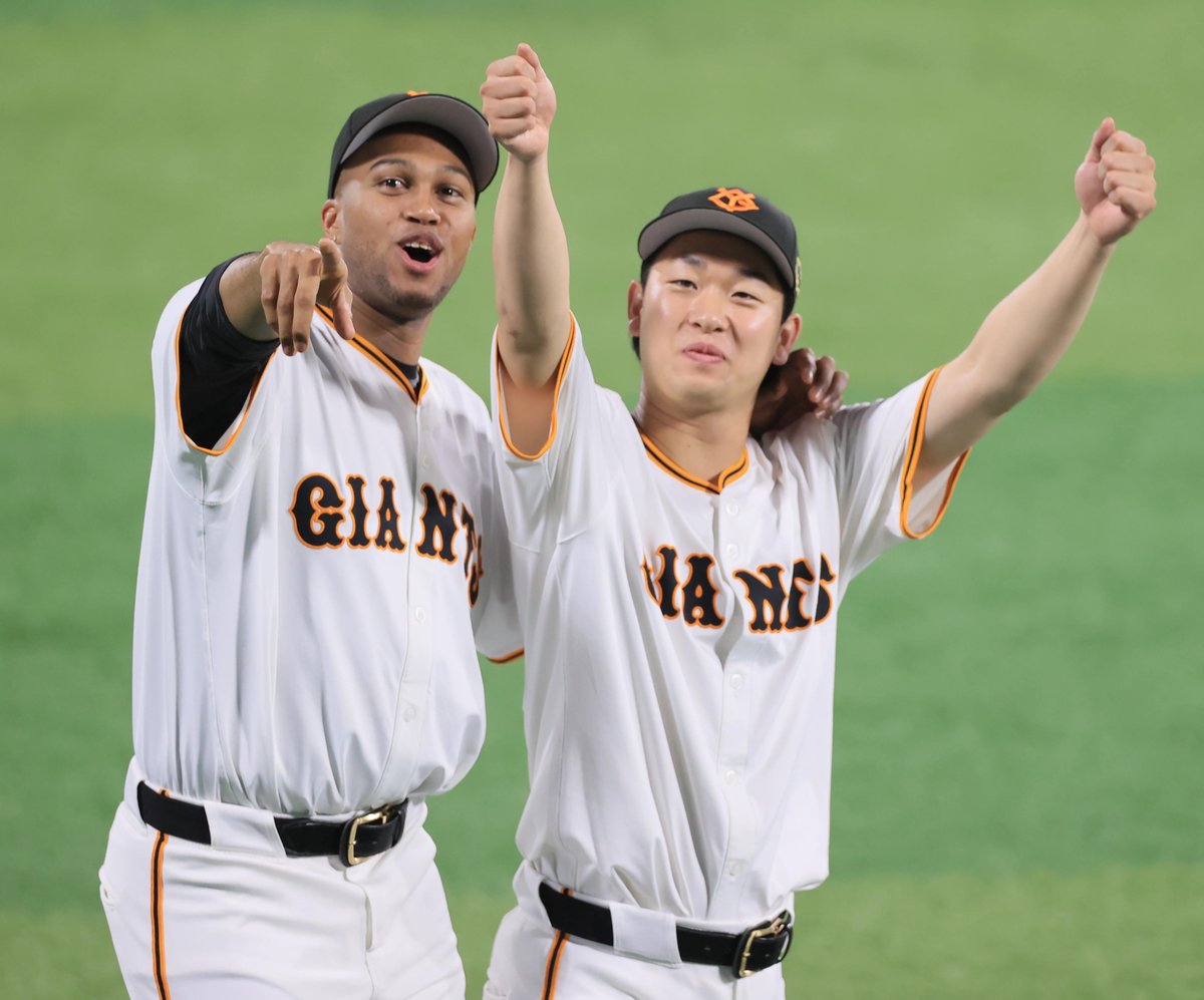 🔥#熱闘撮って出し📷】 #ライデル・マルティネス＆#山崎伊織 投手は