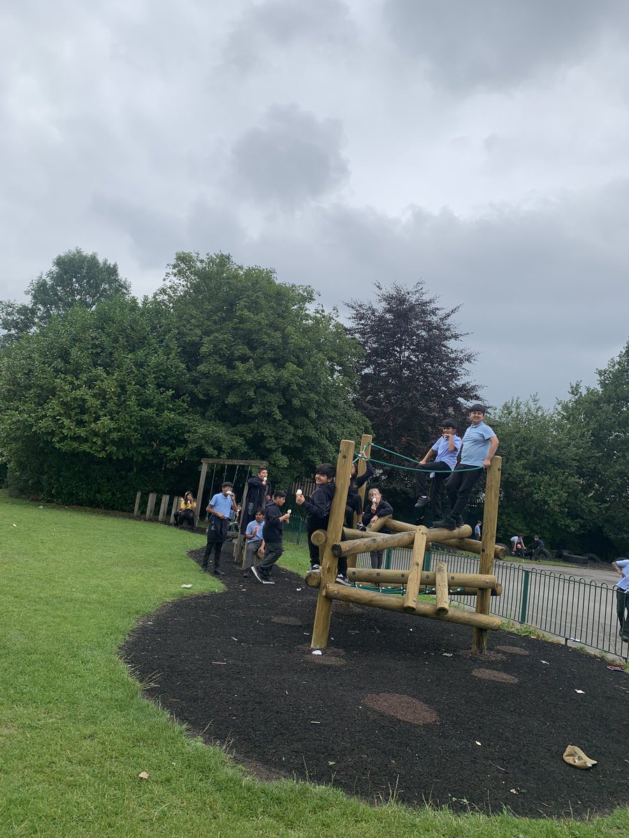 Ice cream time for Year 6! 🍦