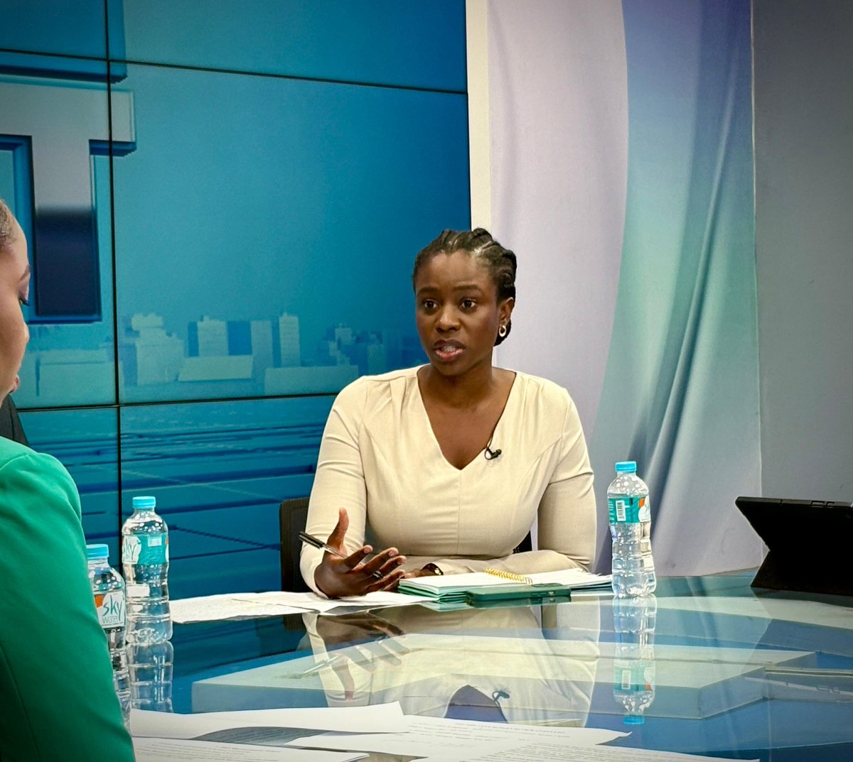 📸 Join <a href="/Viviankailokko/">Vivian Kai Lokko</a> and her expert panel
featuring:
🔹 Nelson Cudjoe Kuagbedzi – Economist &amp; Head of Finance, Merban Capital
🔹 Cheryl Otoo – Senior Manager, Deloitte Ghana
🔹 Francis Timore-Boi – Tax Analyst
🔹 Richard Amamoo – General Secretary, GUTA

for a deep dive into