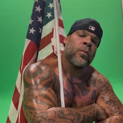 PlanetTyrus's tweet image. #NewProfilePic