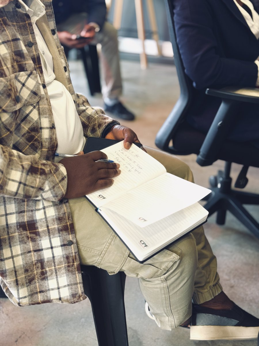 TshimologongIT's tweet image. On Tuesday, the Ghana Tech Policy Fellowship cohort visited us as part of their ongoing study tour. The group, made up of 14 fellows, represents a diverse mix of professionals from the private sector, academia, civil society, and government in Ghana.
@WitsUniversity @UnivofGh