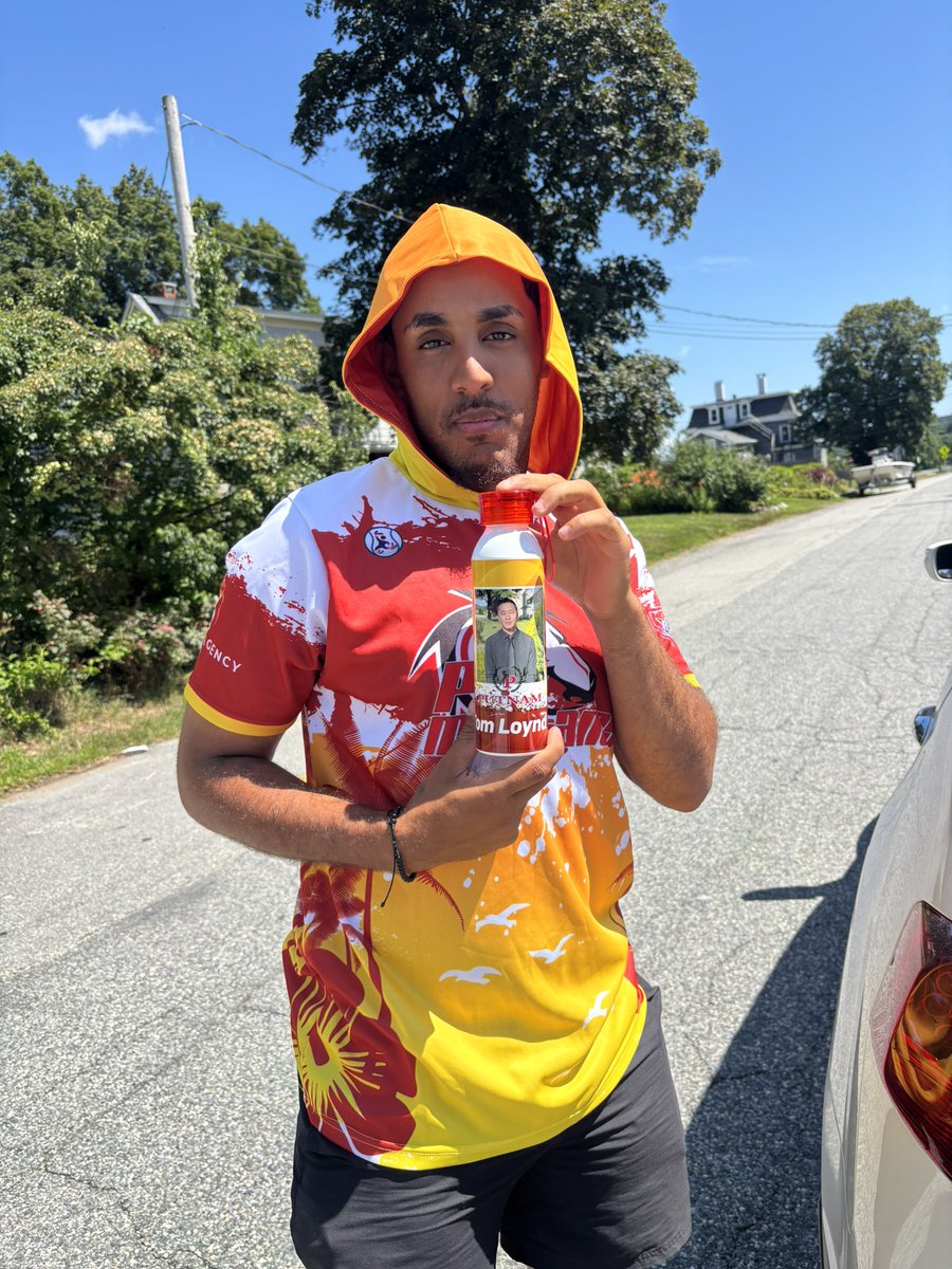 PSAhoops's tweet image. Tom Loynd appreciation water bottles going on sale September 1st‼️🔥🔥🔥