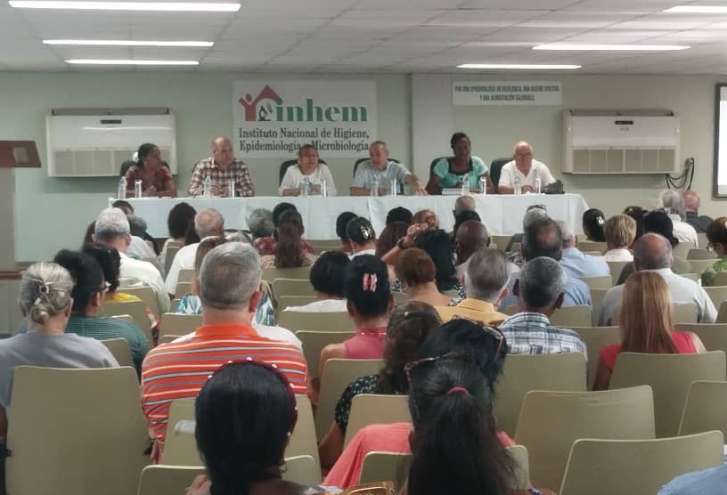 ArmandoRguezB's tweet image. Construcción colectiva de futura Ley de Ciencia e Innovación en #LaHabana!!! La comunidad científica e innovadora de la capital de todos los cubanos aportando a la transformación del Sistema de Ciencia, Tecnología e Innovación! #LeyCTIParaTodos #LeyCTICuba #Cuba @DiazCanelB