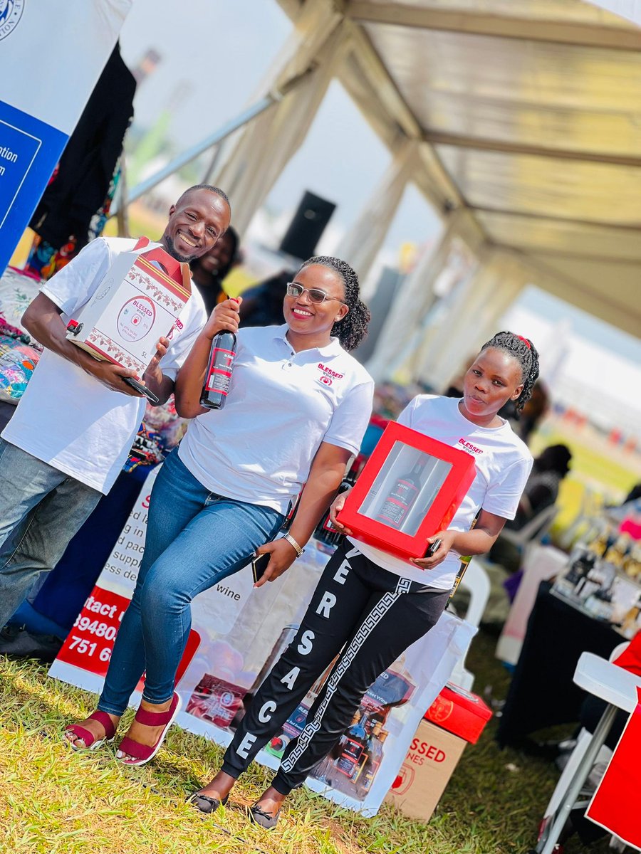 Rogers Natukwatsa💔 (@rogersicky30) on Twitter photo <a href="/CharolFhidhel/">Charol Fhidhel</a> <a href="/NuwasiimaTamali/">Tamali 🥂🤗</a> <a href="/mtic_uganda/">Ministry of Trade Ug</a> <a href="/WinesBlessed/">Blessed Wines</a> We're now in kololo for Bubu expo. <a href="/CharolFhidhel/">Charol Fhidhel</a> <a href="/NuwasiimaTamali/">Tamali 🥂🤗</a> <a href="/mtic_uganda/">Ministry of Trade Ug</a> <a href="/WinesBlessed/">Blessed Wines</a> We're now in kololo for Bubu expo.