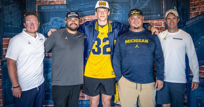 ethanmmcdowell's tweet image. Michigan commit Micah Drescher (@MicahDrescher) is officially the No. 1 kicker in the country! 

“He was able to put a ball about 75 yards with 4.2 hang time. That’s at an almost professional level.&quot;

More on his journey to All-American status: on3.com/teams/michigan…